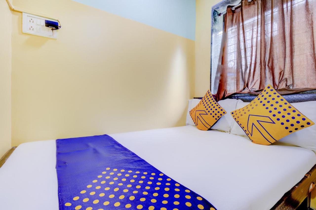 Oyo 70661 Hotel Al Makkah Managed By Hotel Paris Bombay Exterior foto